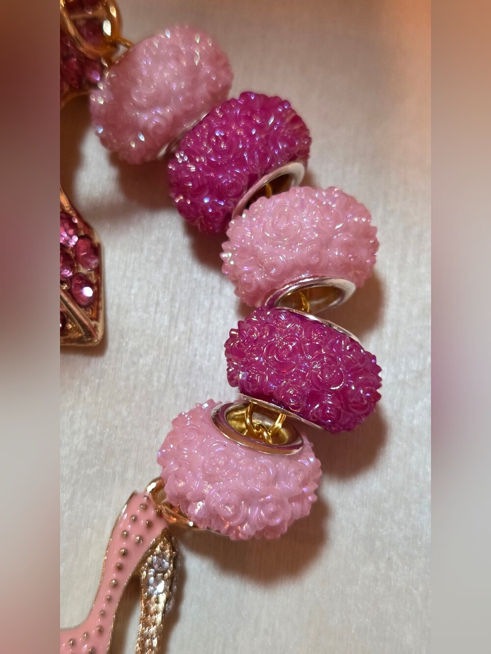 🗼 Sparkly Pink Rhinestone Eiffel Tower Keychain / Purse Charm - Picture 10 of 16